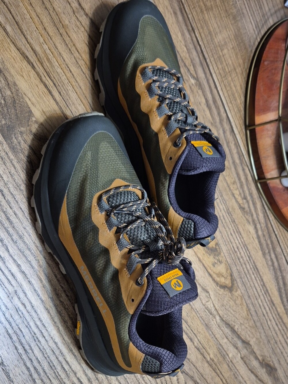 Merrell Men's Olive and Tan Trail Sneakers